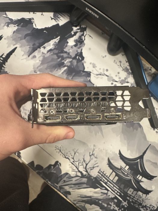 Gigabite RTX 2060 6 gb