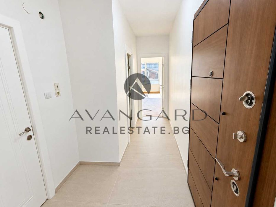 Продава се Тристаен апартамент в Пловдив, Кършияка - 99 кв.м за 2829 €/кв.м - Снимка #8