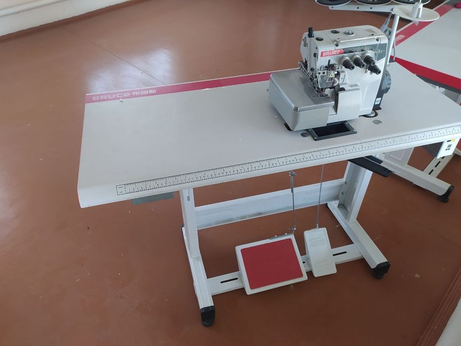 Tikuv moshinala sotiladi