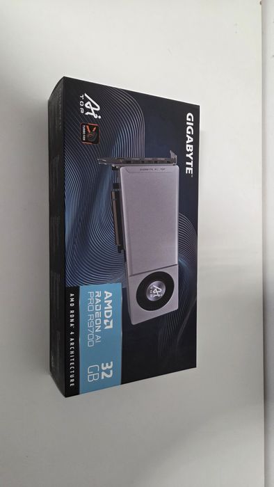 Placa video AMD R9700 32gb gigabyte AI pro