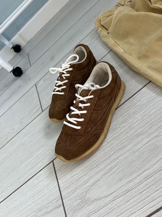 Кроссовки детские