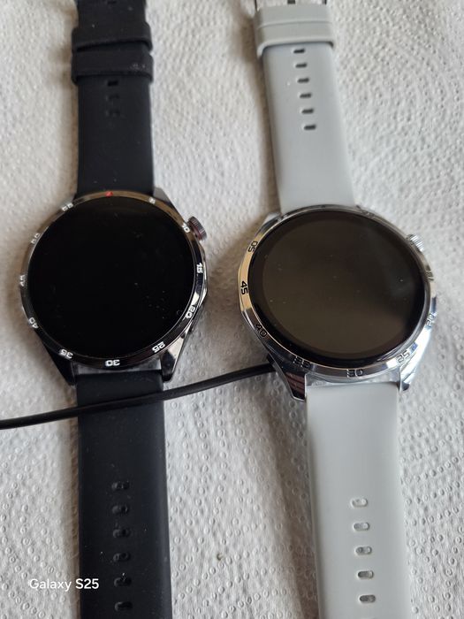 Ceas smartwatch noi