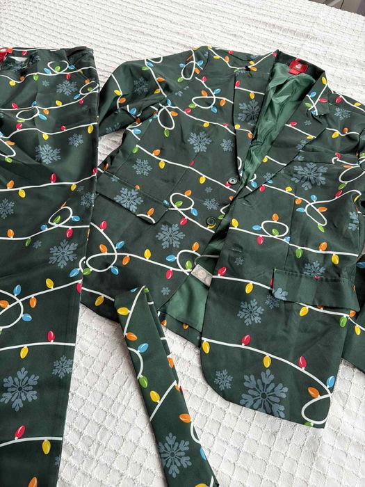 Светещ коледен костюм