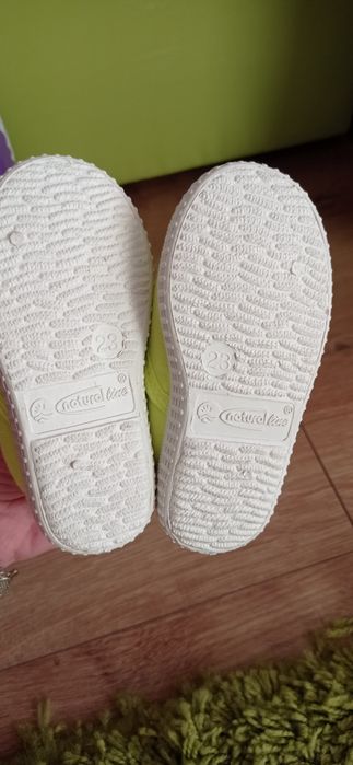 Tenesi unisex măsura 23