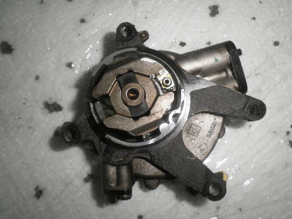 Pompa vacuum Opel Insignia , Astra J, 2.0 CDTI 55488984