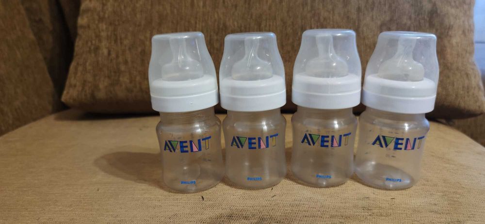 Avent 2 помпи за кърма 4бр шишета Авент + стерилизатор Бертони