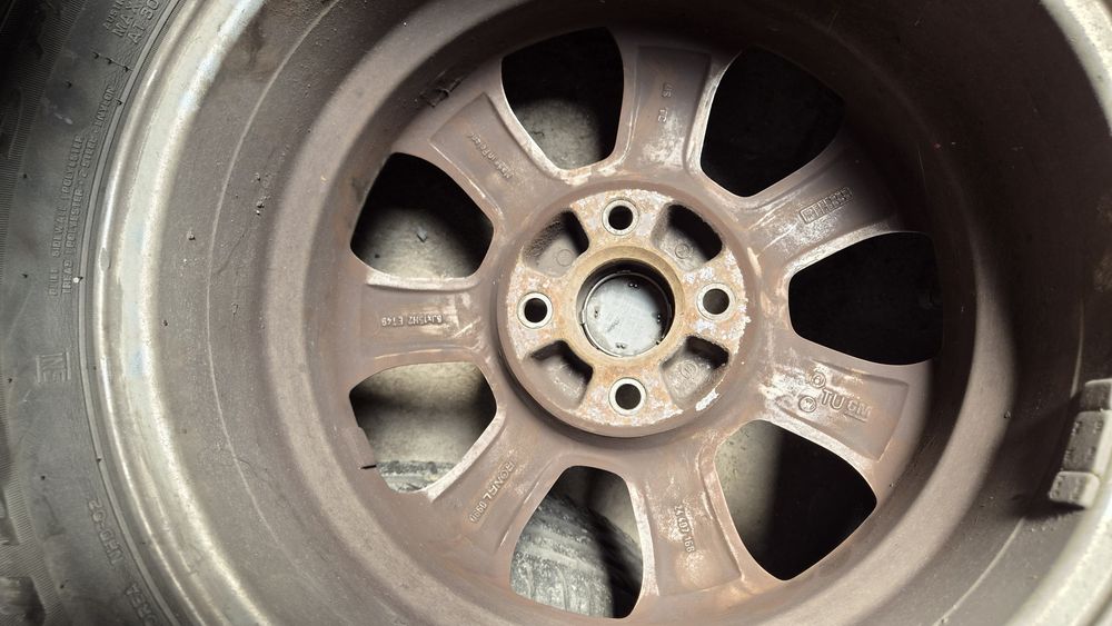 Оригинални джанти Opel 4x100 / 6Jx15 ET49 с гуми Nexen 195/60 R15