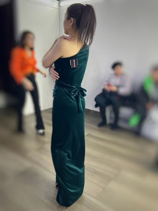 Вечернее платье, велюр