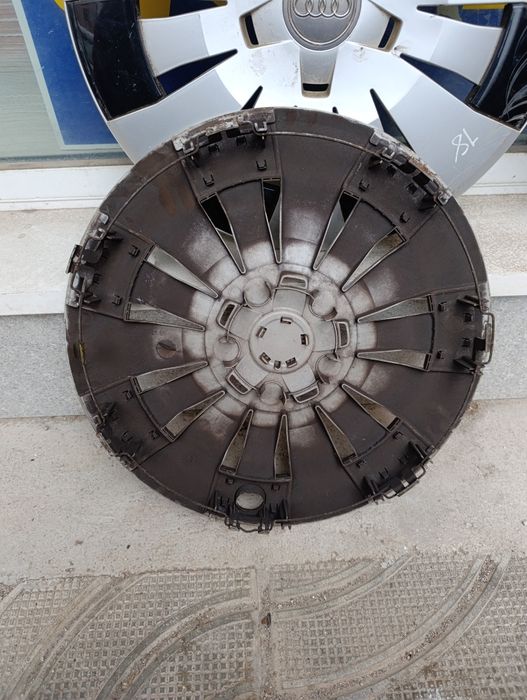 Оригинални тасове 16ки Ауди