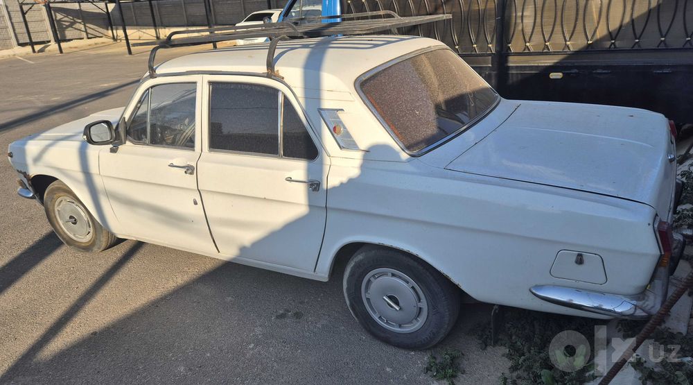 Волга 2401 (ГАЗ) 1980 Volga Gaz 2401
