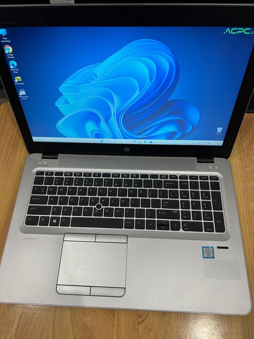 Лаптоп HP 850 G3 i5/8GB RAM/256GB с 3 месеца гаранция!