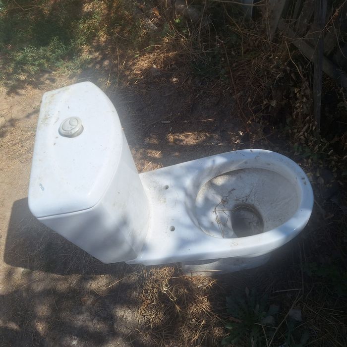 Продам бу унитаз