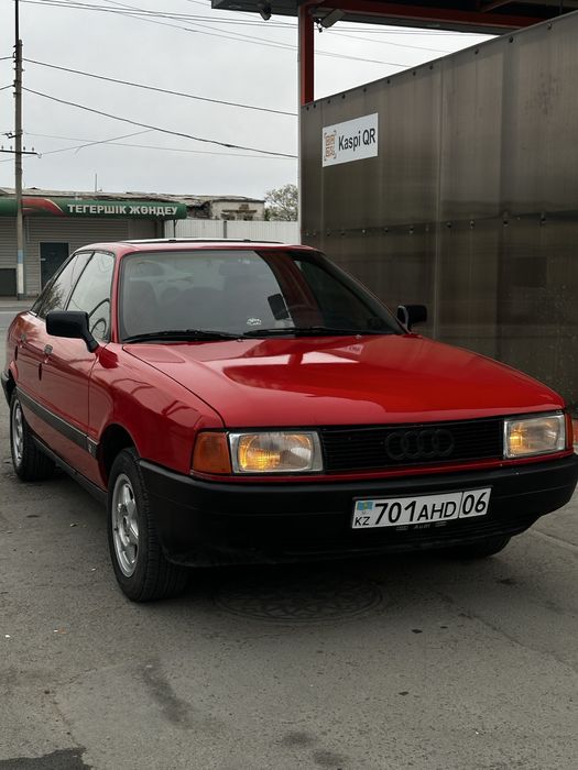Продается Ауди 80