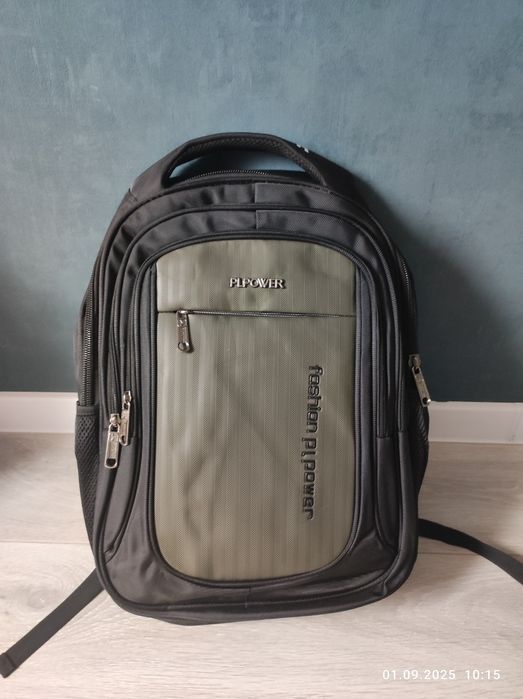 Продам рюкзак школьный недорого