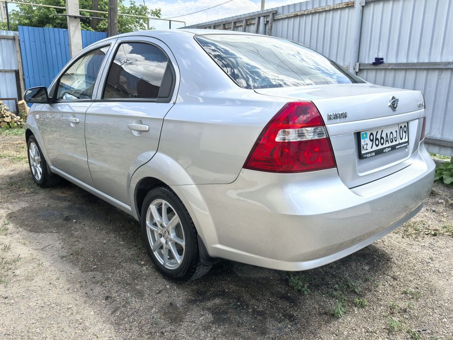 Продам автомобиль  RAVON R3