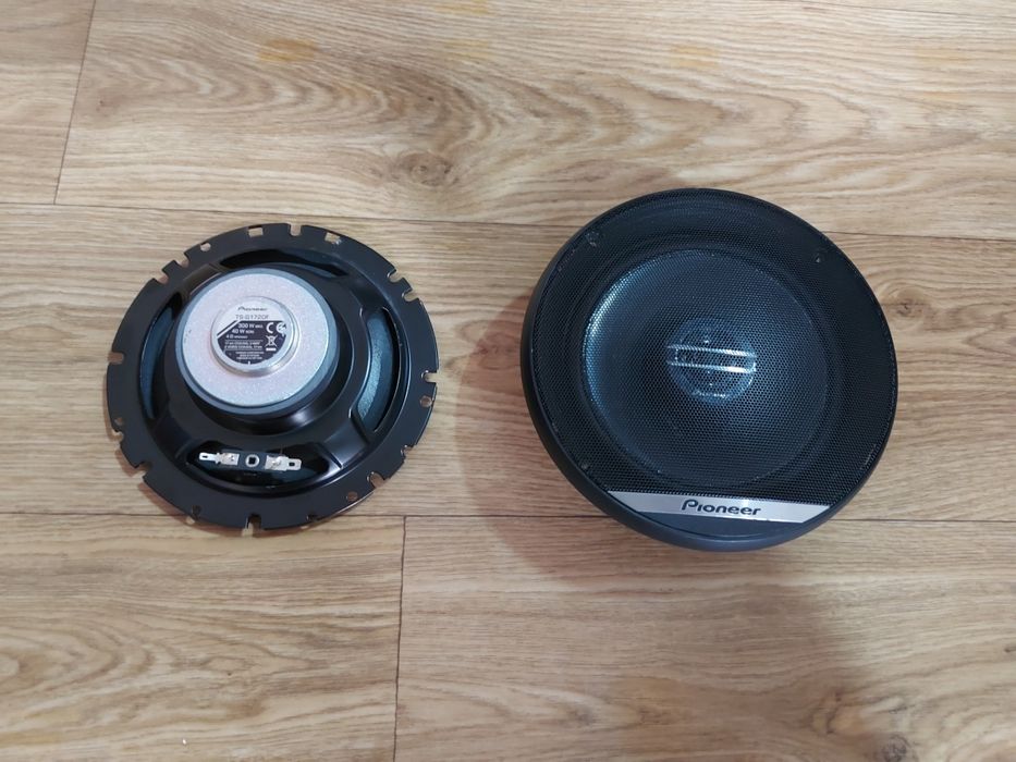 Difuzoare Pioneer 2 cai, 17 cm, 6,75", 4ohmi