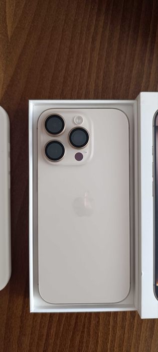 iPhone 16 Pro, 256GB, 5G, Desert Titanium