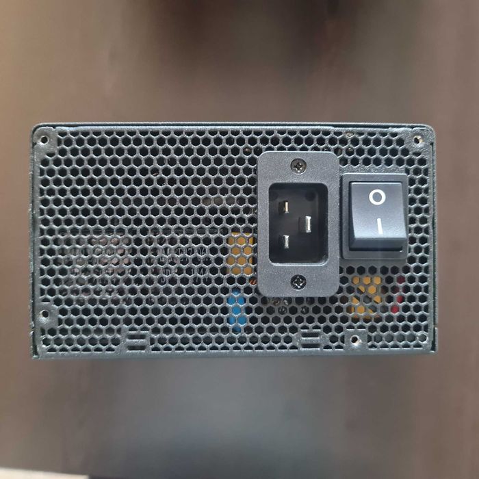 ЗА ЧАСТИ->EVGA SuperNOVA 1600 P2 Power Supply, 80 Plus Platinum 1600W