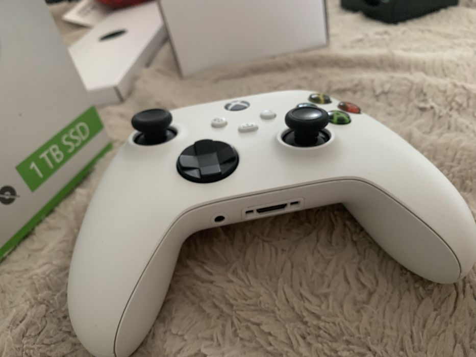 Vand xbox series s 1T full box