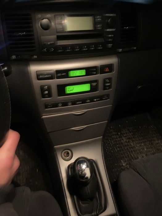 Toyota corolla hatchback 118hp 2.0d4d