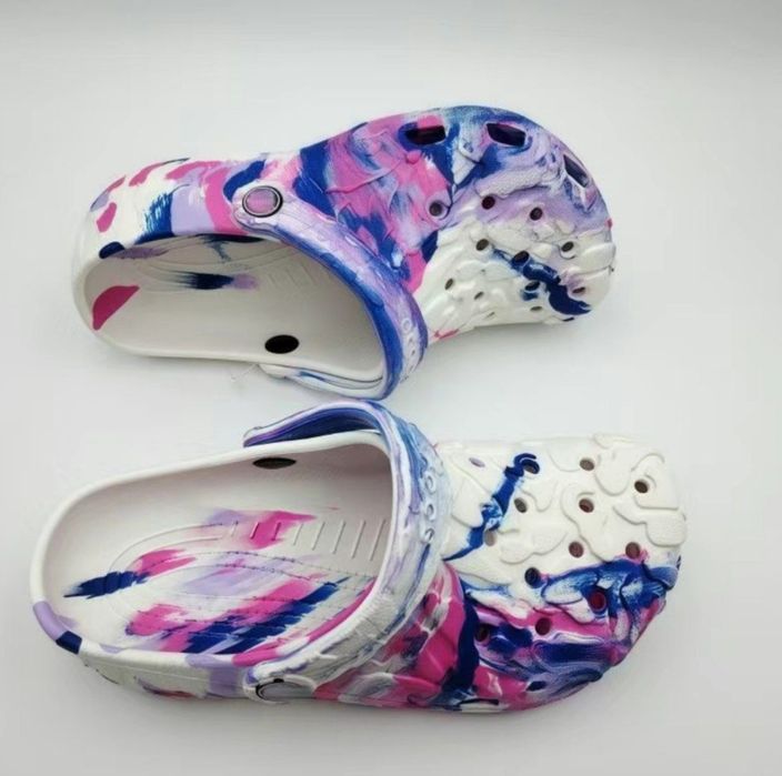 Crocs made in Thailand