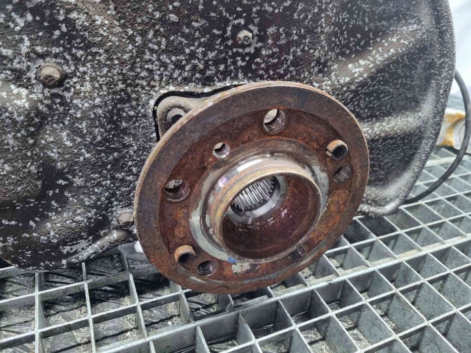 Fuzeta fata stanga Mercedes Clasa ML (W166) [Fabr 2011-2022] OEM 2.2 C