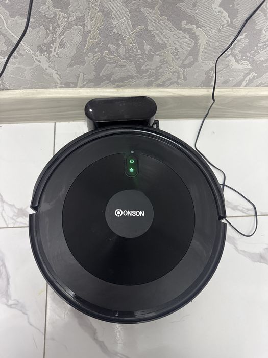 Продается робот пылесос