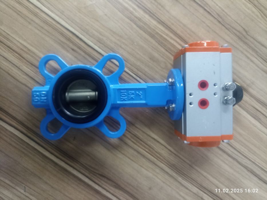 Дисковый поворотный затвор с пневмоприводом 50мм