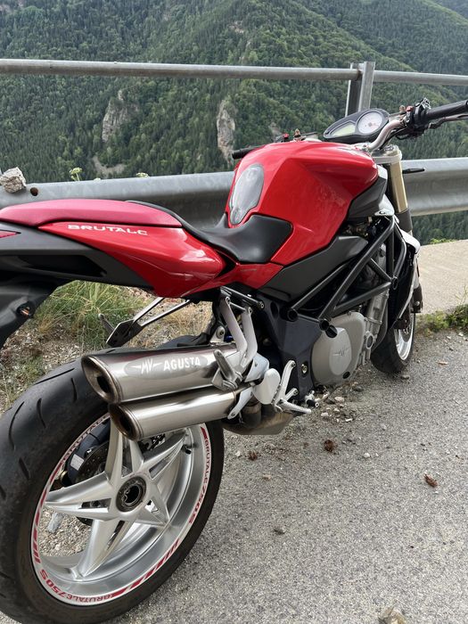 MV Agusta Brutale 750