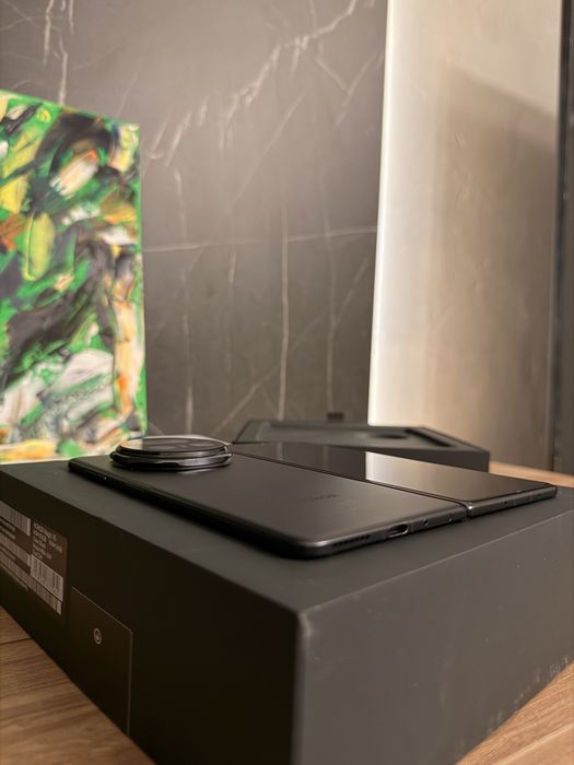 Honor Magic V5 - 512GB - Black - Garantie - Full Box + Casti + 9 huse | IMPECABIL