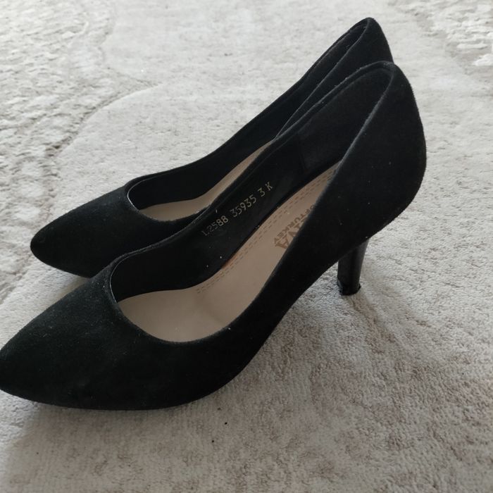 Продам туфли разного фасона