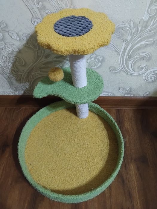 Лежанка для кошек