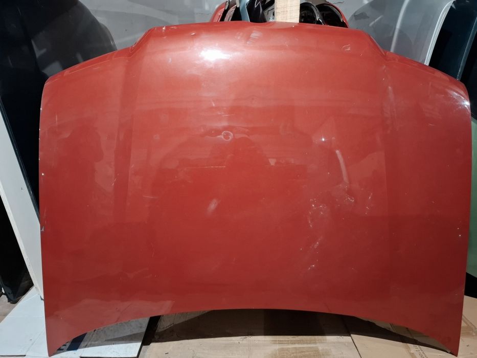 Капот на VW Bora