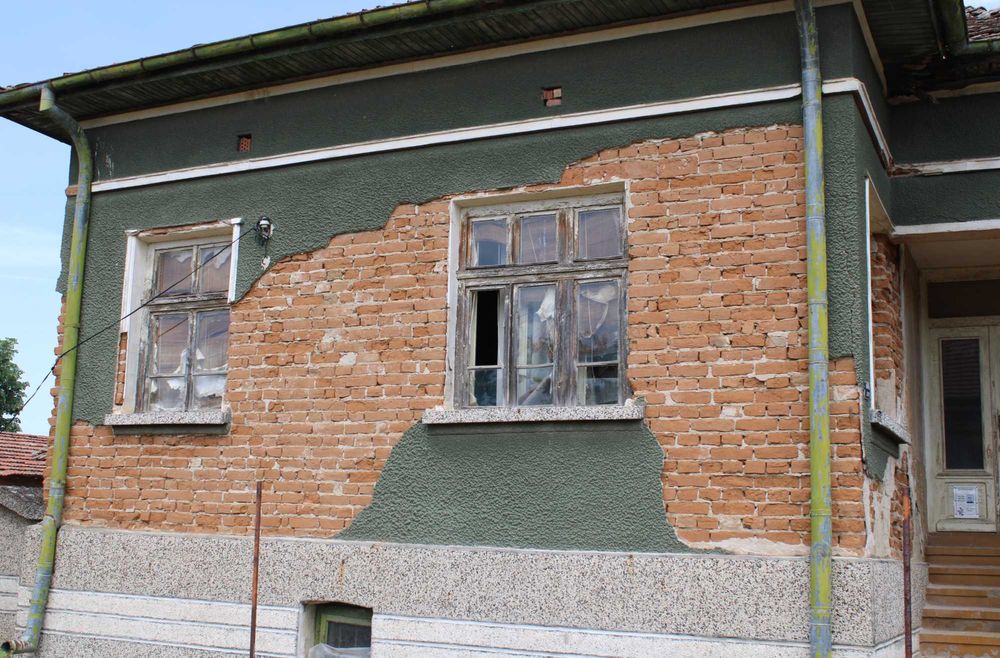 ПРОДАВА СЕ ПРОСТОРЕН ИМОТ БЛИЗО ДО ВИДИН!
