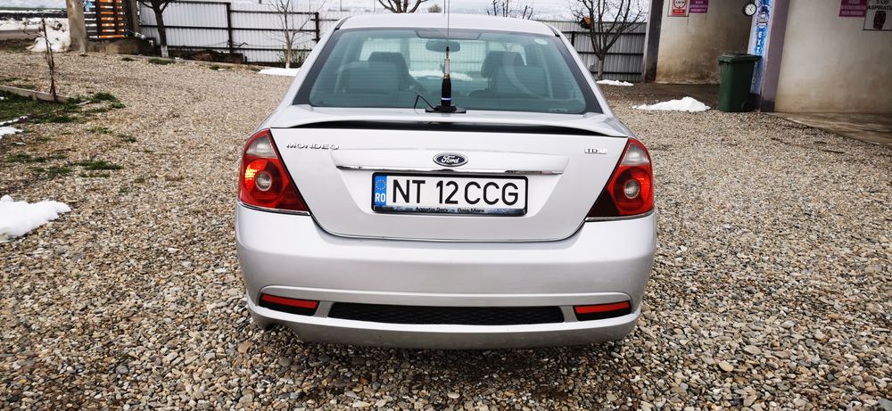 vând,dezmembrez mondeo 2.2 tdci. orice piesă disponibila.