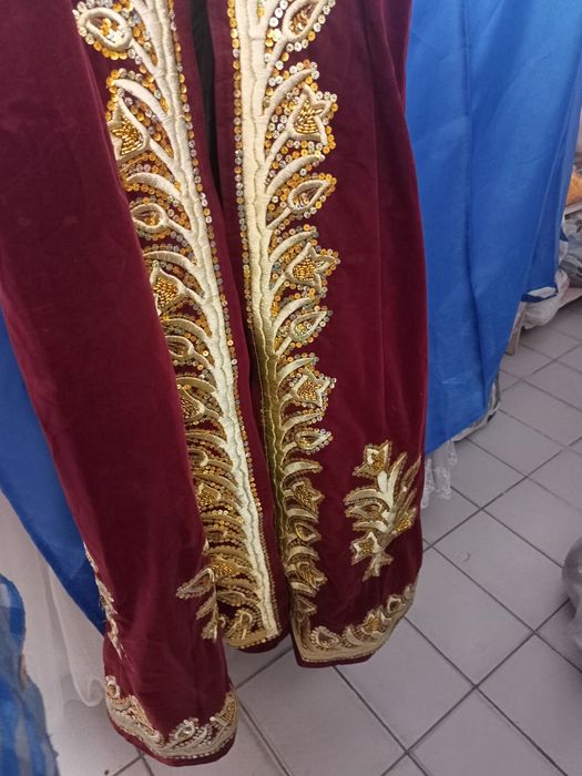 Продам чапан пешмат