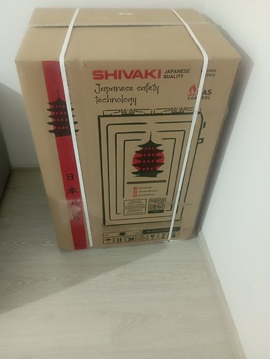 Продам газ-плиту