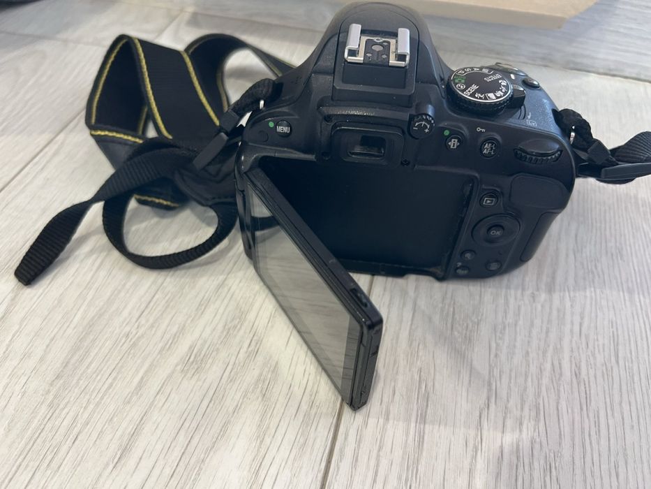Фотоапарат Nikon D5100