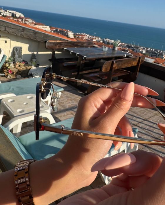 Слънчеви очила Fendi First Crystal