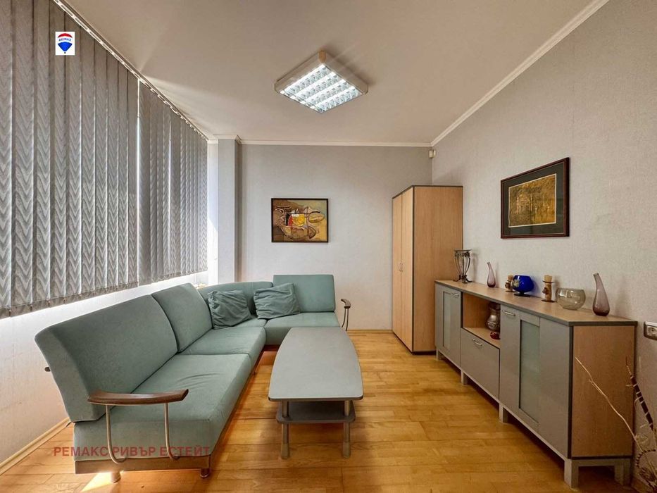 Дава се под наем Офис в Русе, Широк център - 110 кв.м за 561 € - Снимка #11