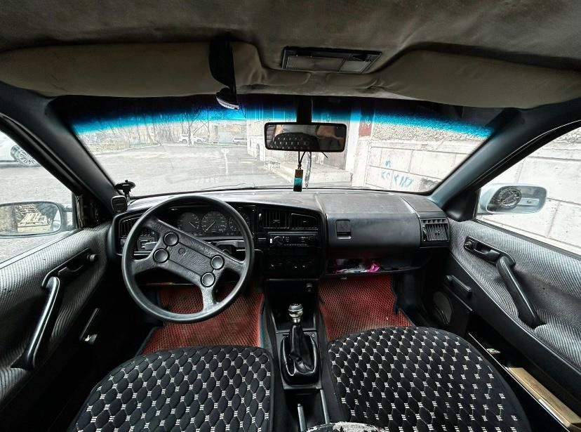 Продам Volkswagen Passat b3.