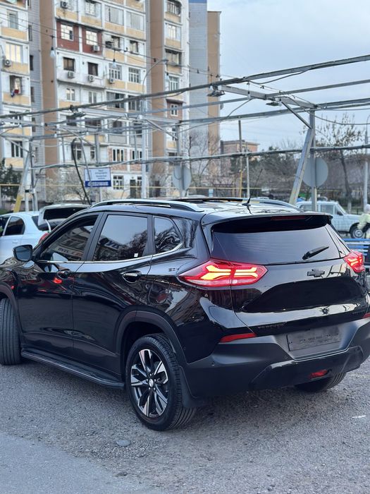 срочно сотилади трекер 2 пример