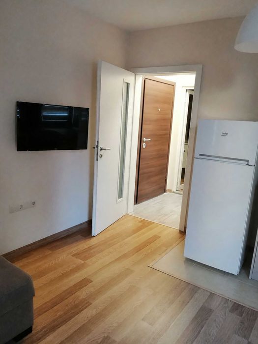 Дава се под наем Двустаен апартамент в Пловдив, Кършияка - 50 кв.м за 350 € - Снимка #1