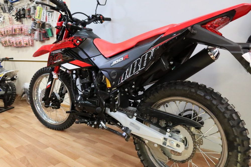 Racer RC300-GY8K XVR 21/18