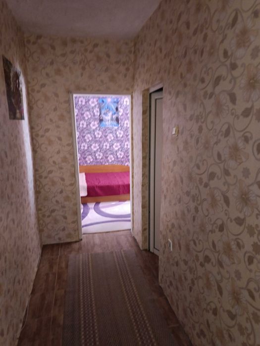 Продава се Двустаен апартамент в Плевен, 9-ти квартал - 54 кв.м за 1334 €/кв.м - Снимка #1