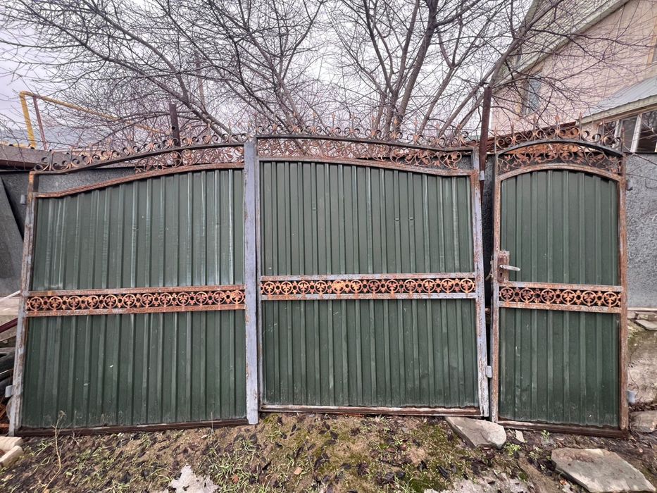 Ворота с калиткой