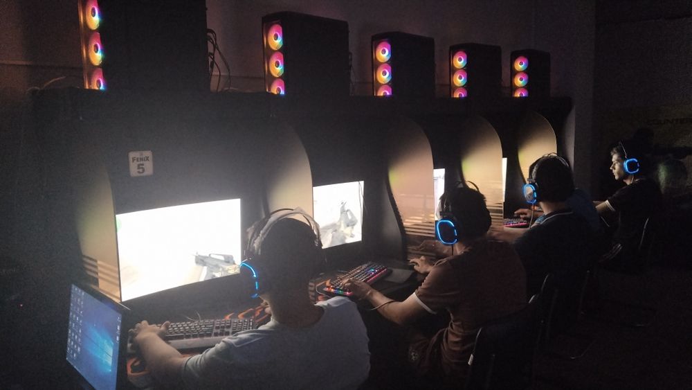 game club sotiladi