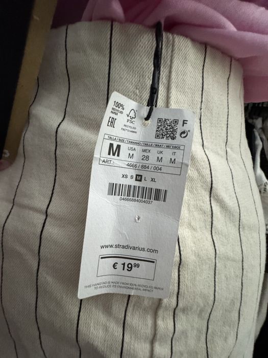 Fusta zara -noua, cu eticheta