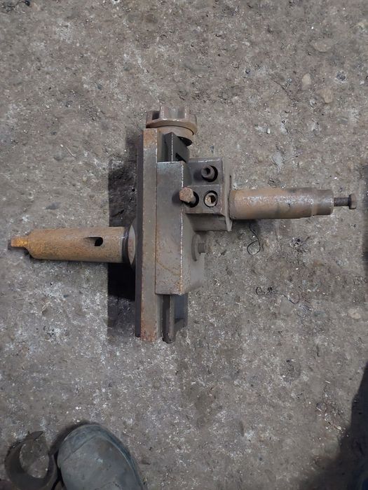 Conuri iso 50 freză metal,bride prindere masă