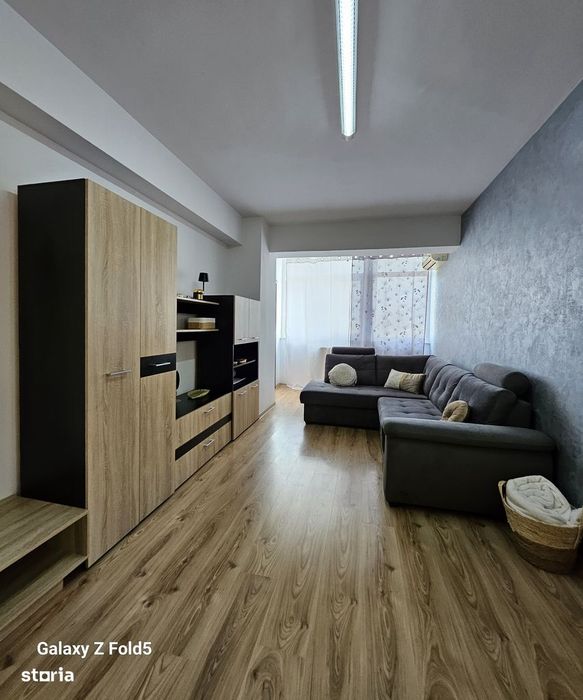 Apartament modern cu 3 camere de închiriat – Plazza Nufărul Oradea